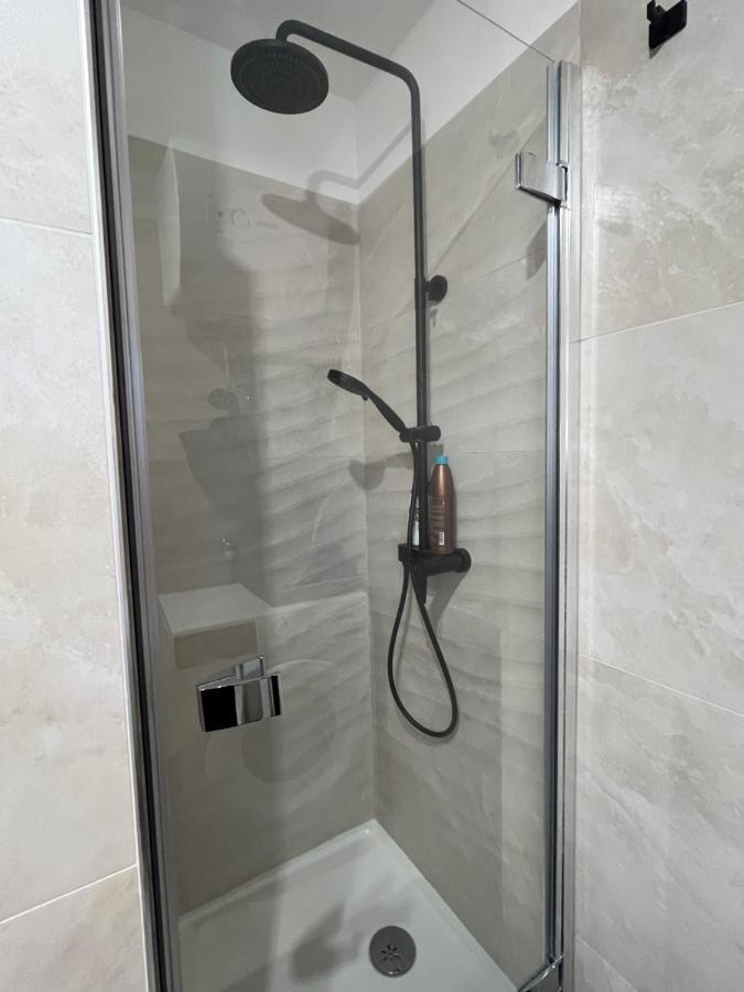 Apartment A & N With Free Private Parking พูลา ภายนอก รูปภาพ
