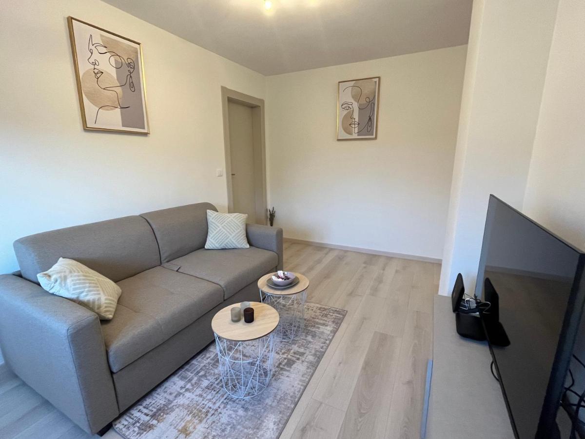 Apartment A & N With Free Private Parking พูลา ภายนอก รูปภาพ